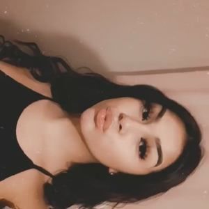 Meet your Posher, Christal